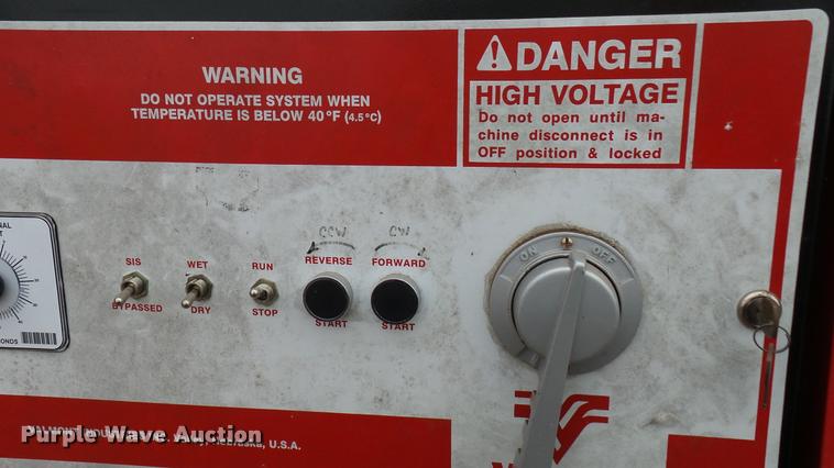 image for item BU9427 Valley 6000 center pivot irrigation system