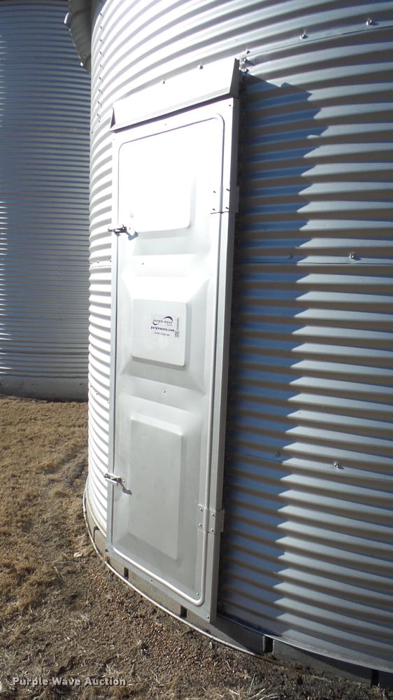 image for item DA0265 Galvanized steel grain bin