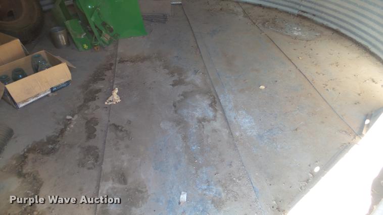 image for item DA0265 Galvanized steel grain bin