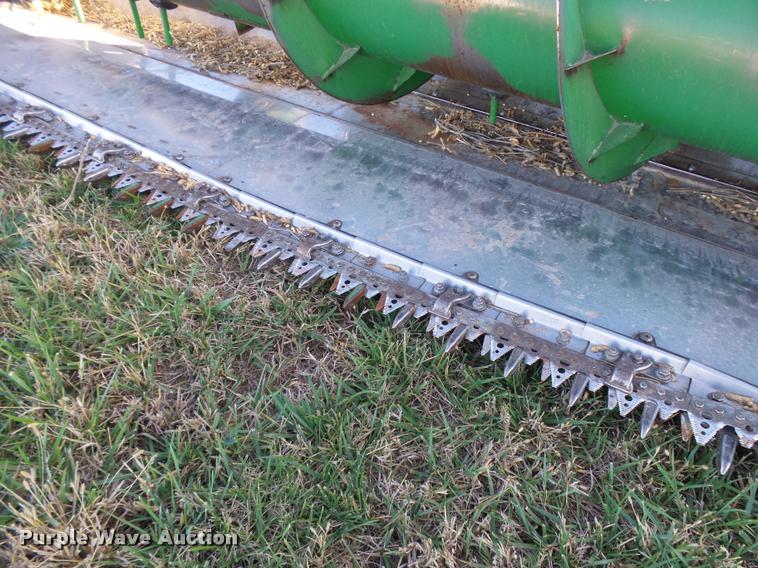 image for item DA2067 2011 John Deere 630F HydraFlex head