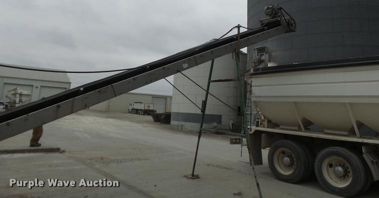 image for item DA3283 Doyle 320HE fertilizer blender