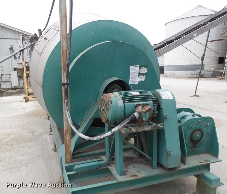 image for item DA3283 Doyle 320HE fertilizer blender