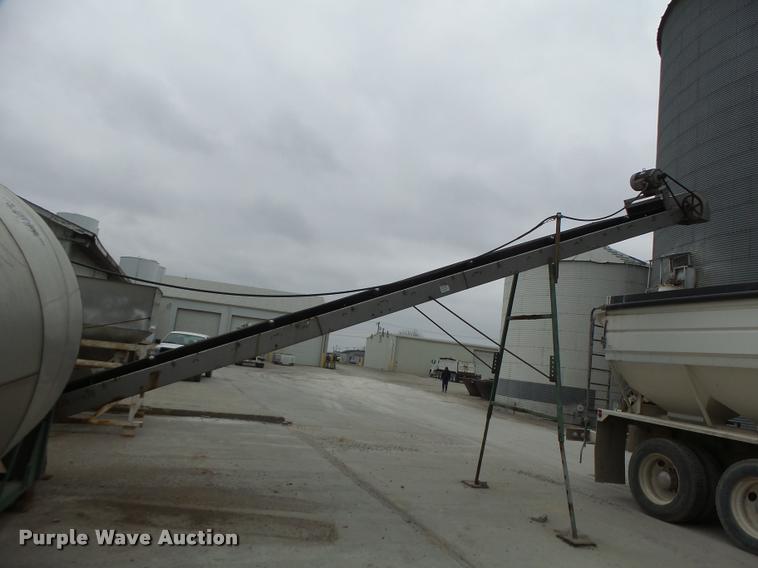 image for item DA3283 Doyle 320HE fertilizer blender