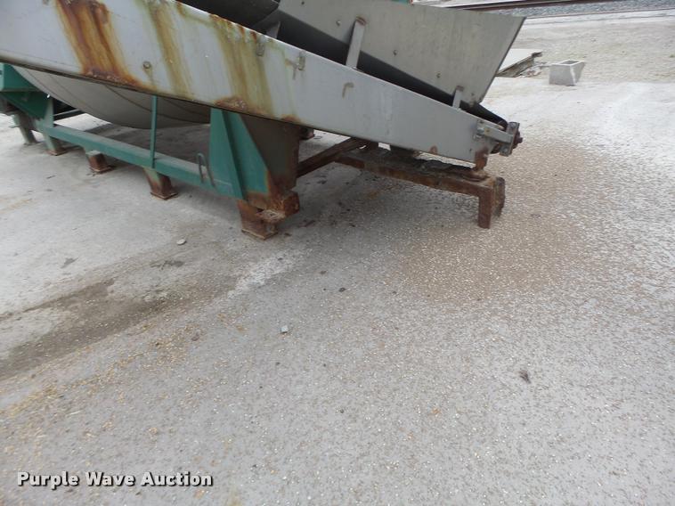 image for item DA3283 Doyle 320HE fertilizer blender