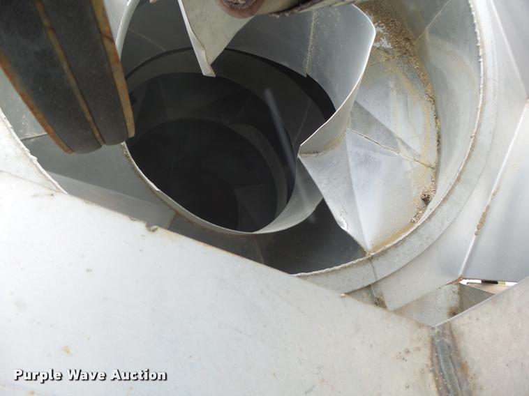 image for item DA3283 Doyle 320HE fertilizer blender