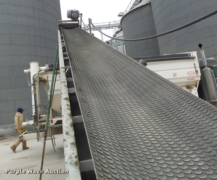 image for item DA3283 Doyle 320HE fertilizer blender