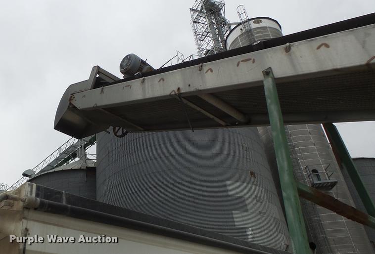 image for item DA3283 Doyle 320HE fertilizer blender