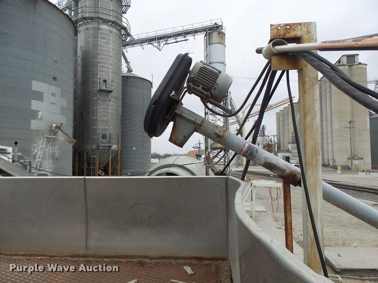 image for item DA3283 Doyle 320HE fertilizer blender