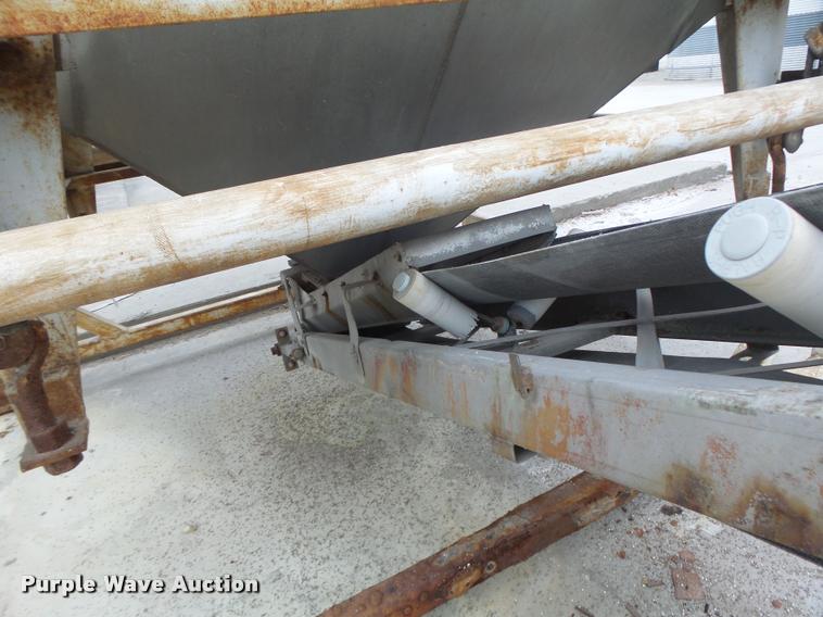 image for item DA3283 Doyle 320HE fertilizer blender