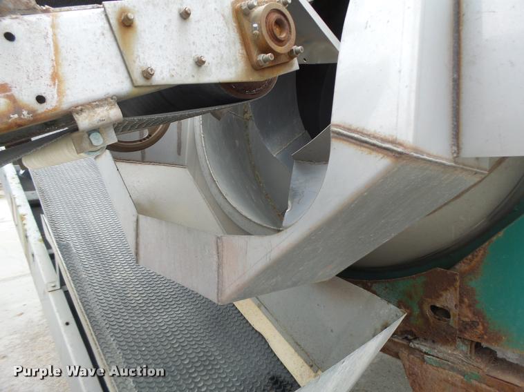 image for item DA3283 Doyle 320HE fertilizer blender