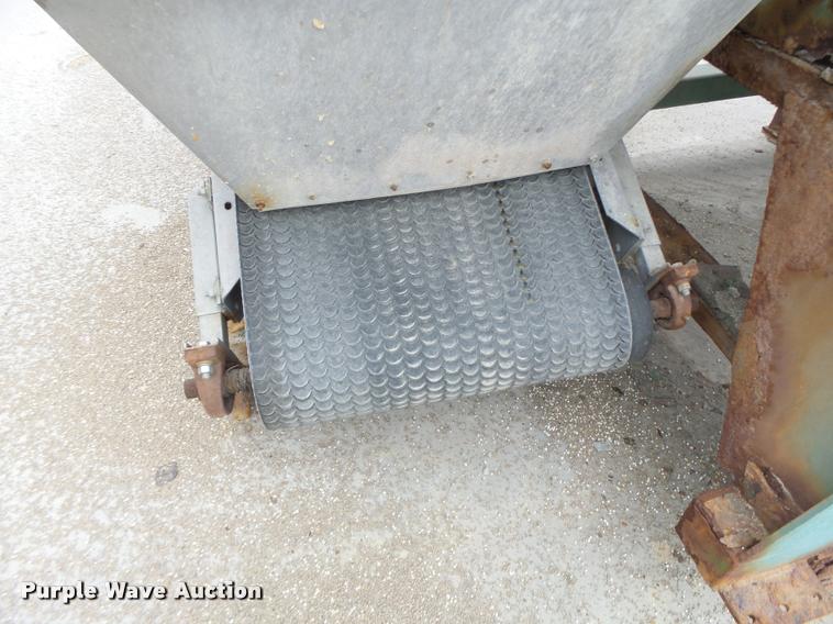 image for item DA3283 Doyle 320HE fertilizer blender