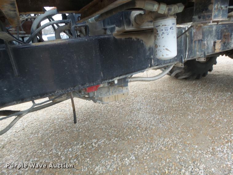 image for item DA3289 1996 Tyler 3275 self-propelled applicator