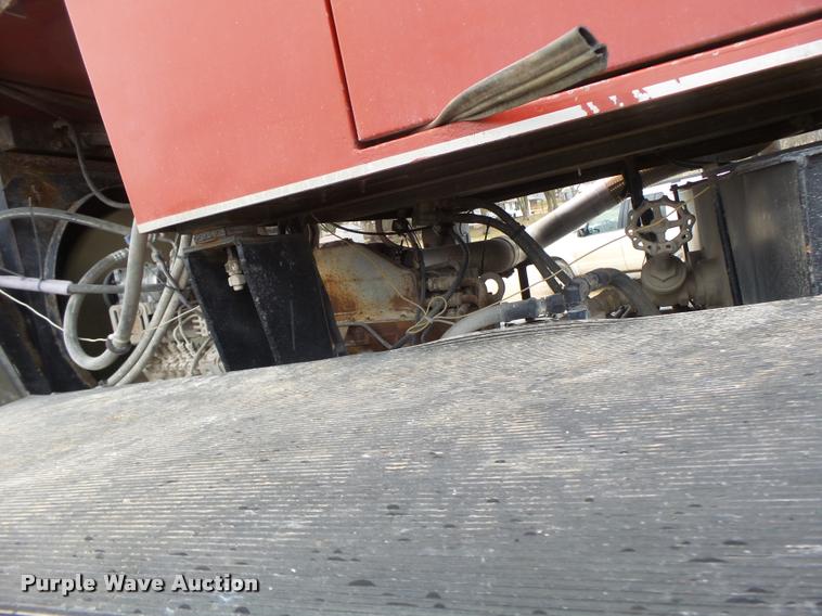 image for item DA3289 1996 Tyler 3275 self-propelled applicator