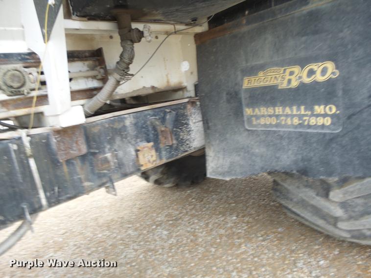 image for item DA3289 1996 Tyler 3275 self-propelled applicator