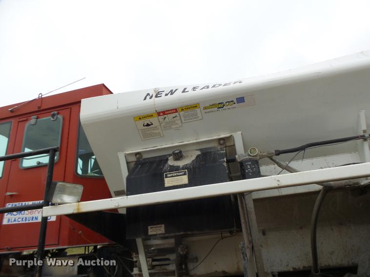 image for item DA3289 1996 Tyler 3275 self-propelled applicator