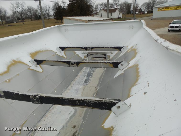 image for item DA3289 1996 Tyler 3275 self-propelled applicator