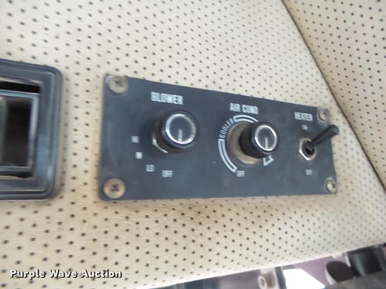 image for item DA3289 1996 Tyler 3275 self-propelled applicator