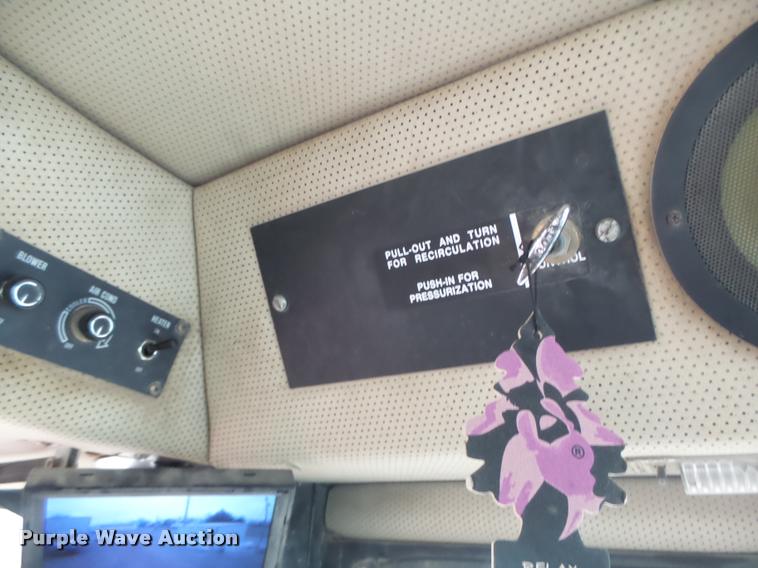 image for item DA3289 1996 Tyler 3275 self-propelled applicator