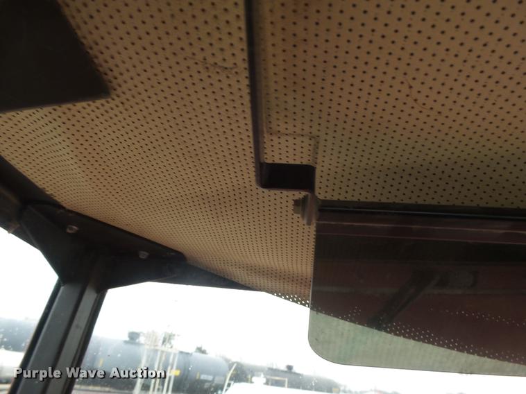 image for item DA3289 1996 Tyler 3275 self-propelled applicator