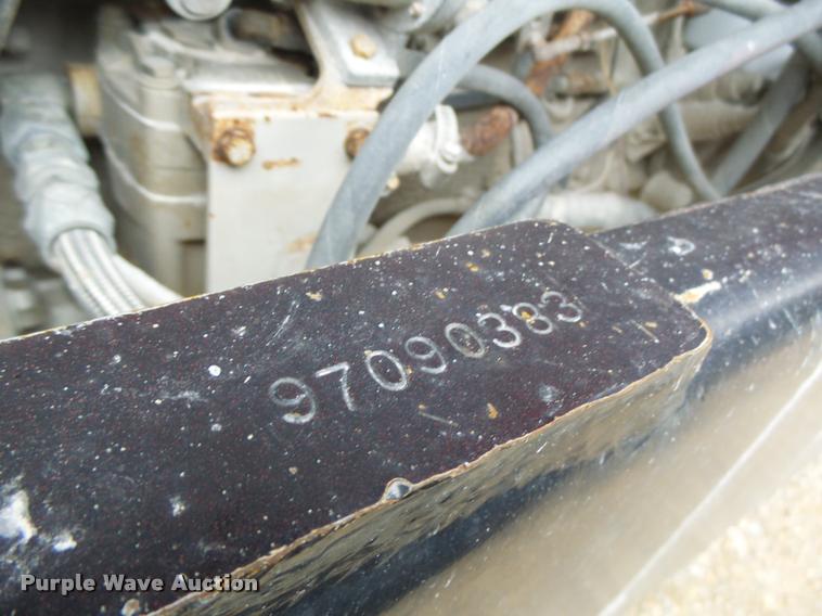 image for item DA3289 1996 Tyler 3275 self-propelled applicator