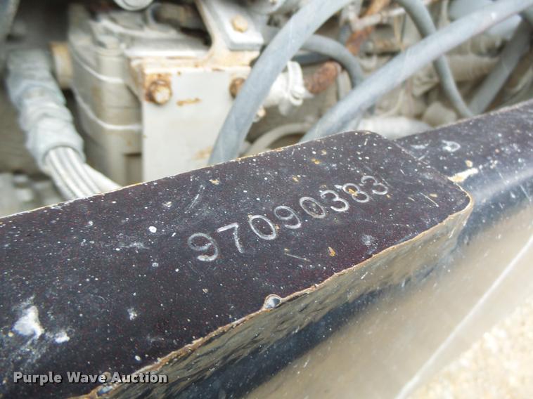 image for item DA3289 1996 Tyler 3275 self-propelled applicator