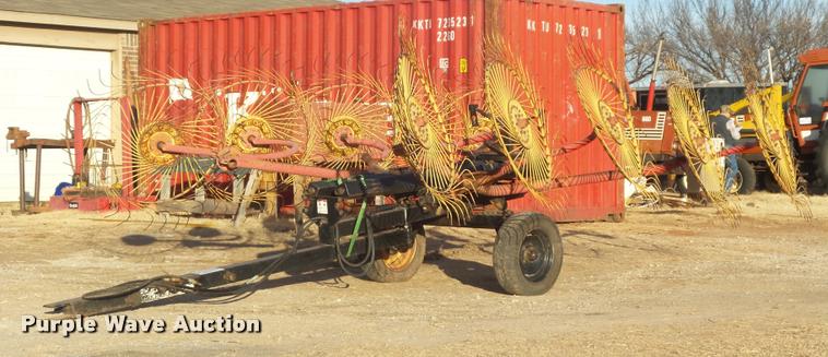image for item DA7512 Hay rake