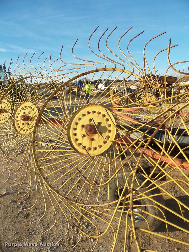 image for item DA7512 Hay rake