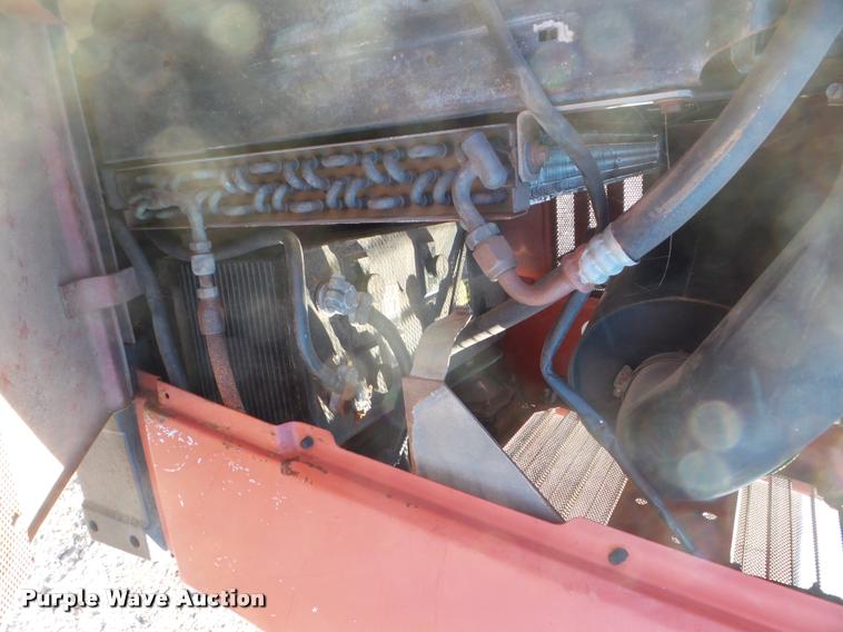 image for item DA7513 Hesston 980 tractor