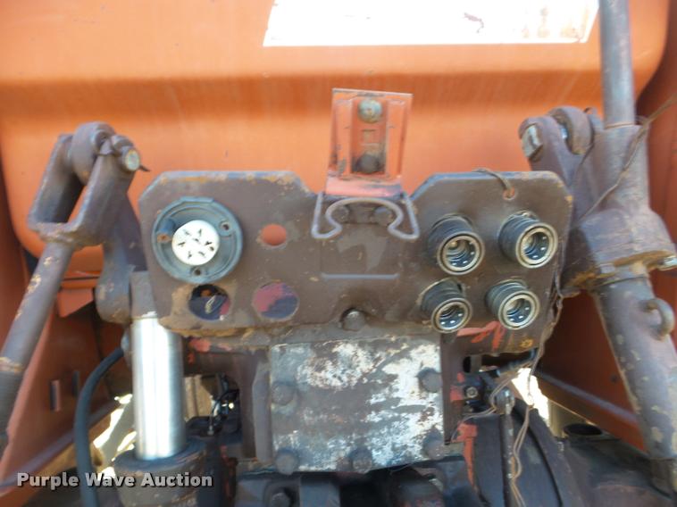 image for item DA7513 Hesston 980 tractor