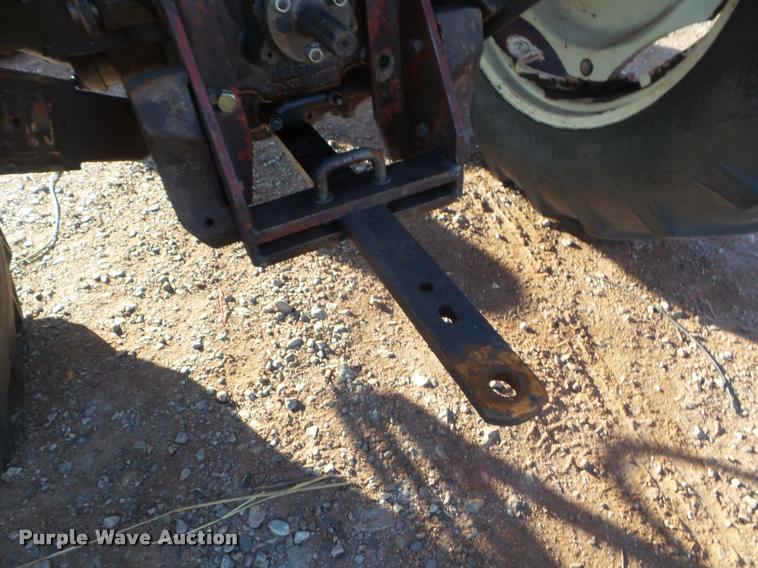 image for item DA7513 Hesston 980 tractor