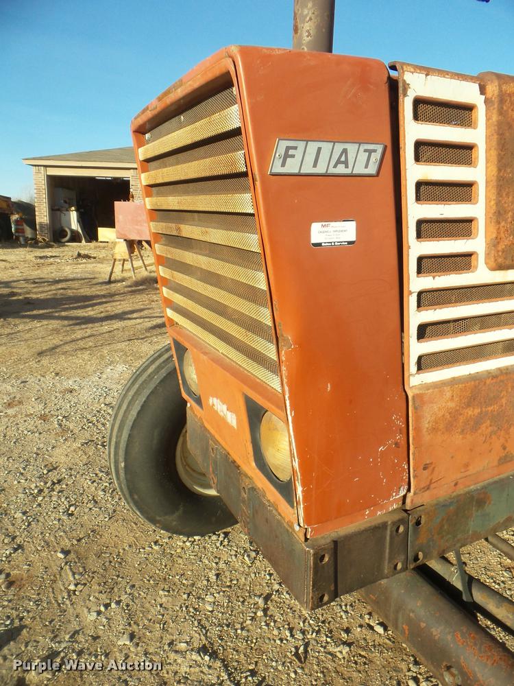 image for item DA7513 Hesston 980 tractor