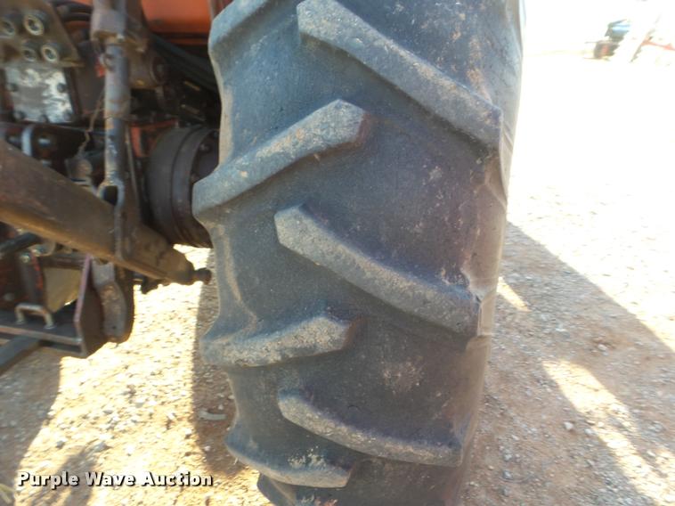 image for item DA7513 Hesston 980 tractor