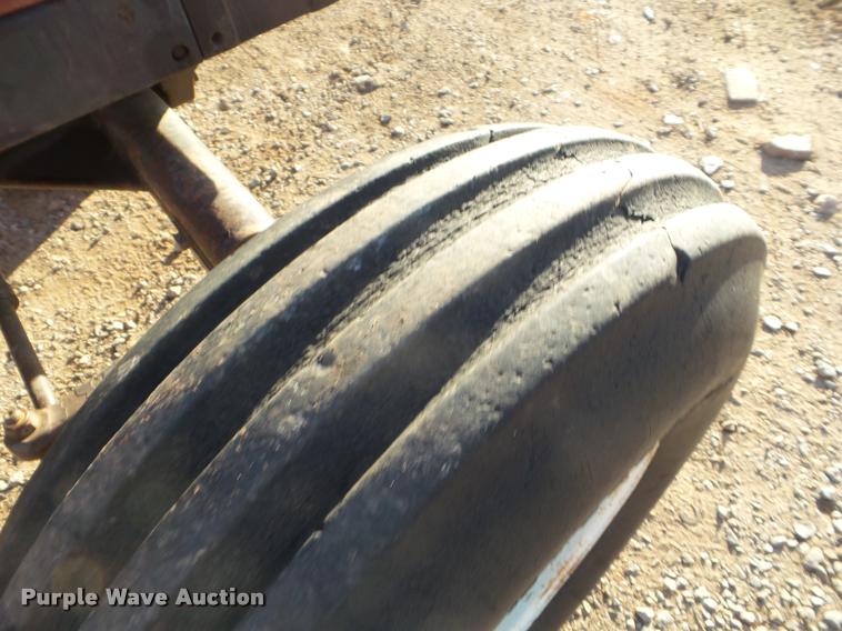 image for item DA7513 Hesston 980 tractor