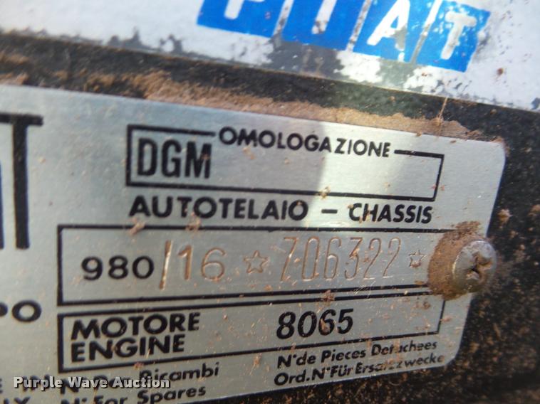 image for item DA7513 Hesston 980 tractor