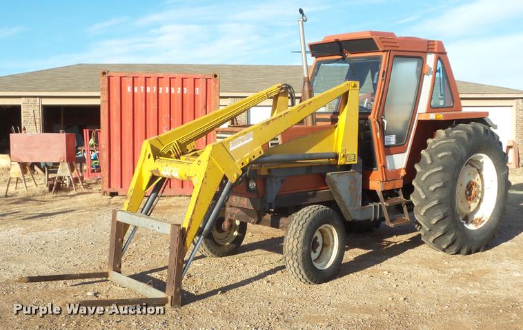 image for item DA7514 Hesston 880/5 tractor