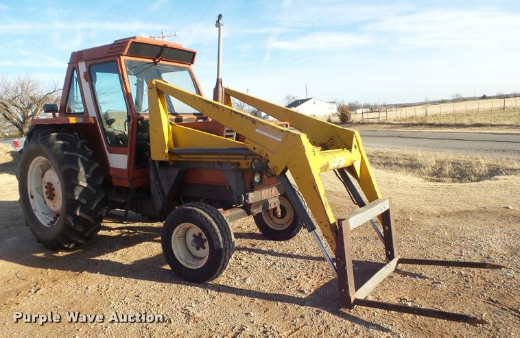 image for item DA7514 Hesston 880/5 tractor