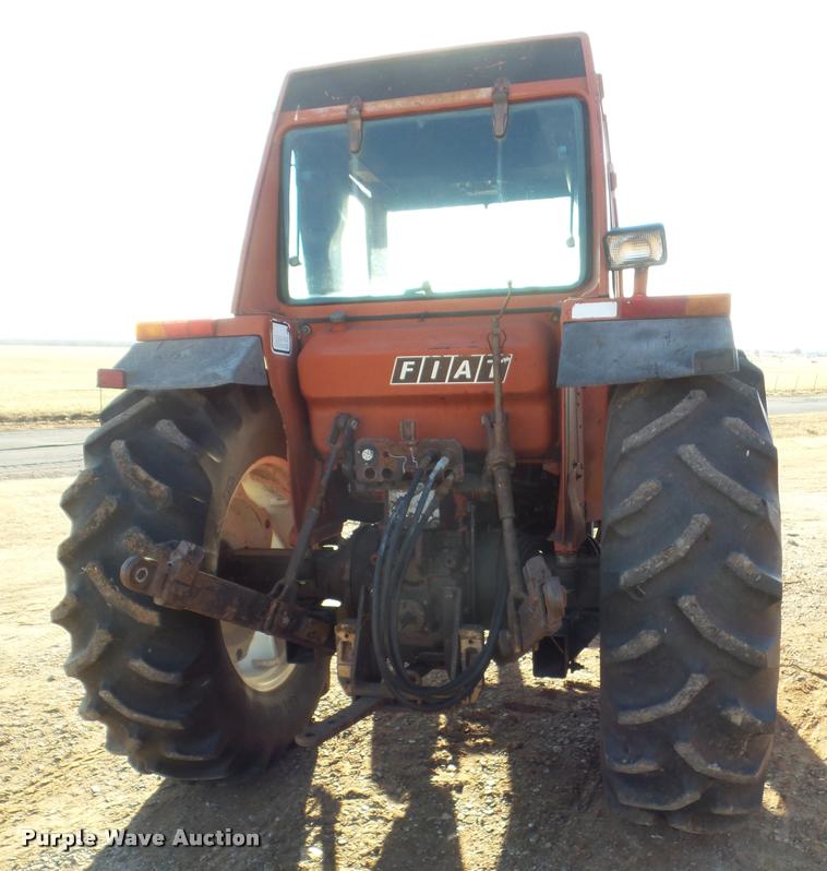 image for item DA7514 Hesston 880/5 tractor