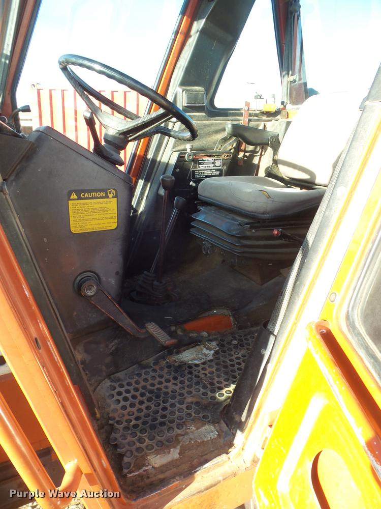 image for item DA7514 Hesston 880/5 tractor