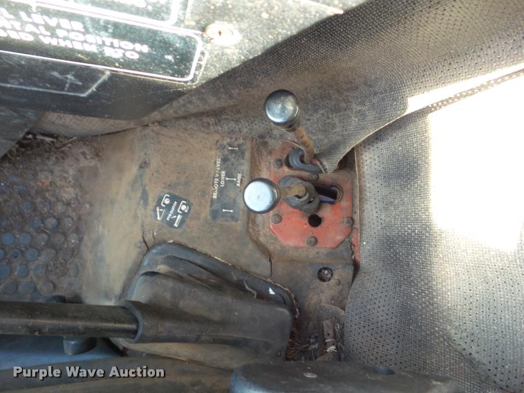 image for item DA7514 Hesston 880/5 tractor