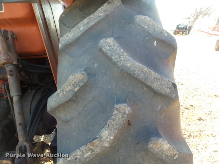 image for item DA7514 Hesston 880/5 tractor