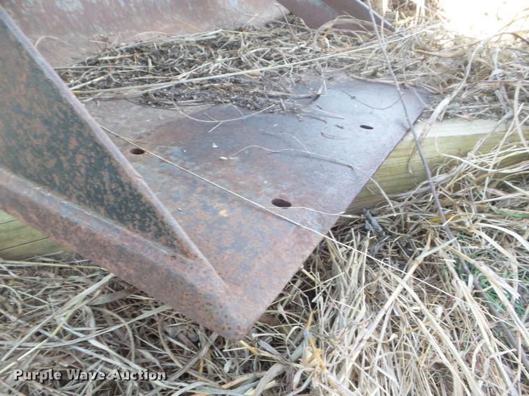 image for item DA7514 Hesston 880/5 tractor