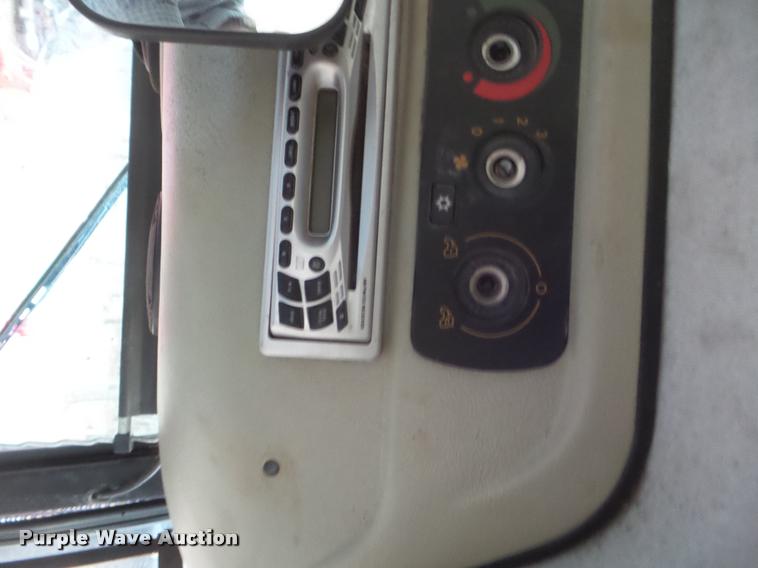 image for item DA7518 2006 Zetor 10641 MFWD tractor