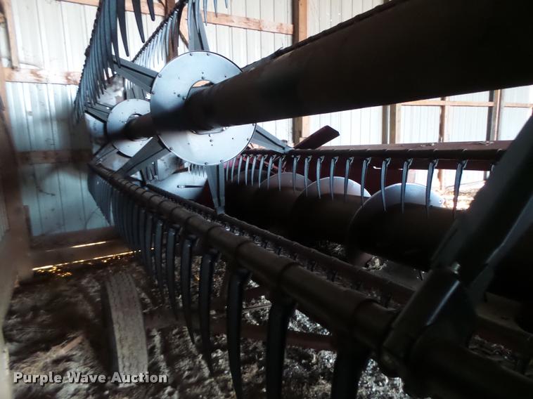 image for item DA9370 1989 Case IH 1020 head