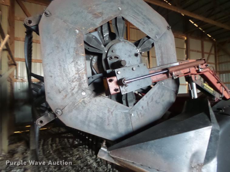 image for item DA9370 1989 Case IH 1020 head