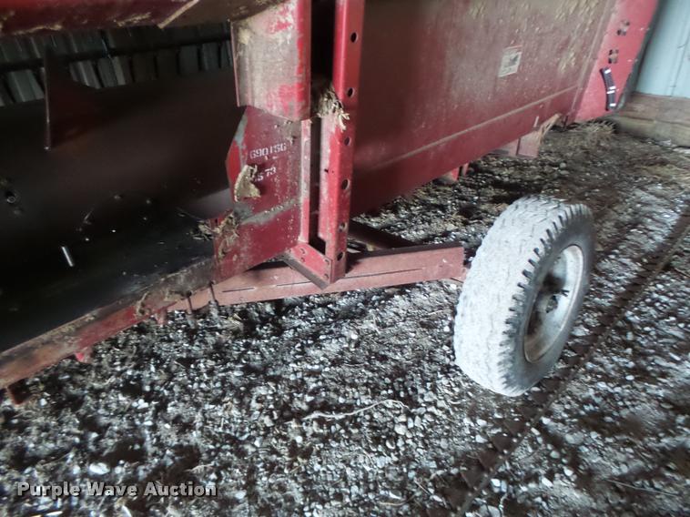 image for item DA9370 1989 Case IH 1020 head