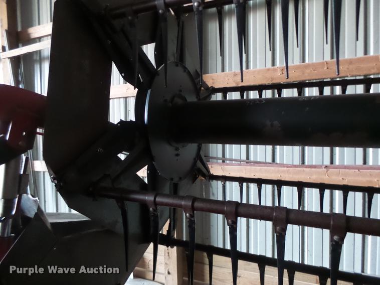 image for item DA9370 1989 Case IH 1020 head