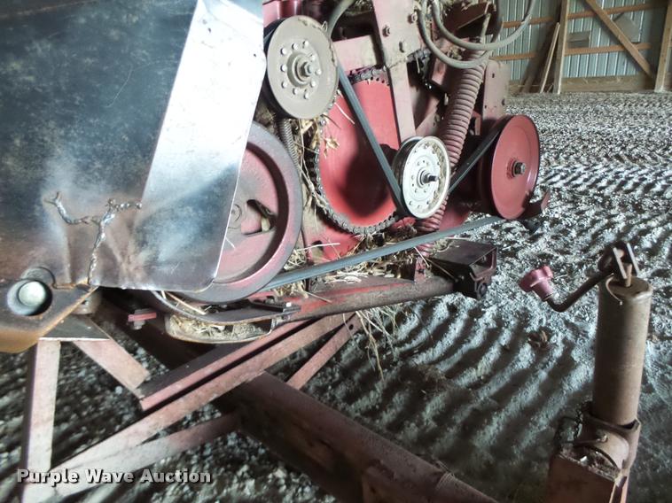 image for item DA9370 1989 Case IH 1020 head