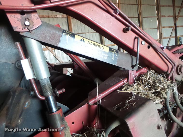 image for item DA9370 1989 Case IH 1020 head