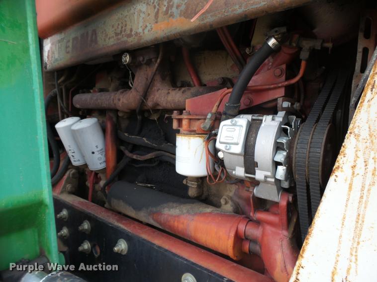 image for item DB1843 International 1086 tractor