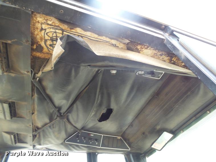 image for item DB1843 International 1086 tractor